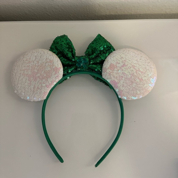 Mouse Ears - Picture 2 of 2